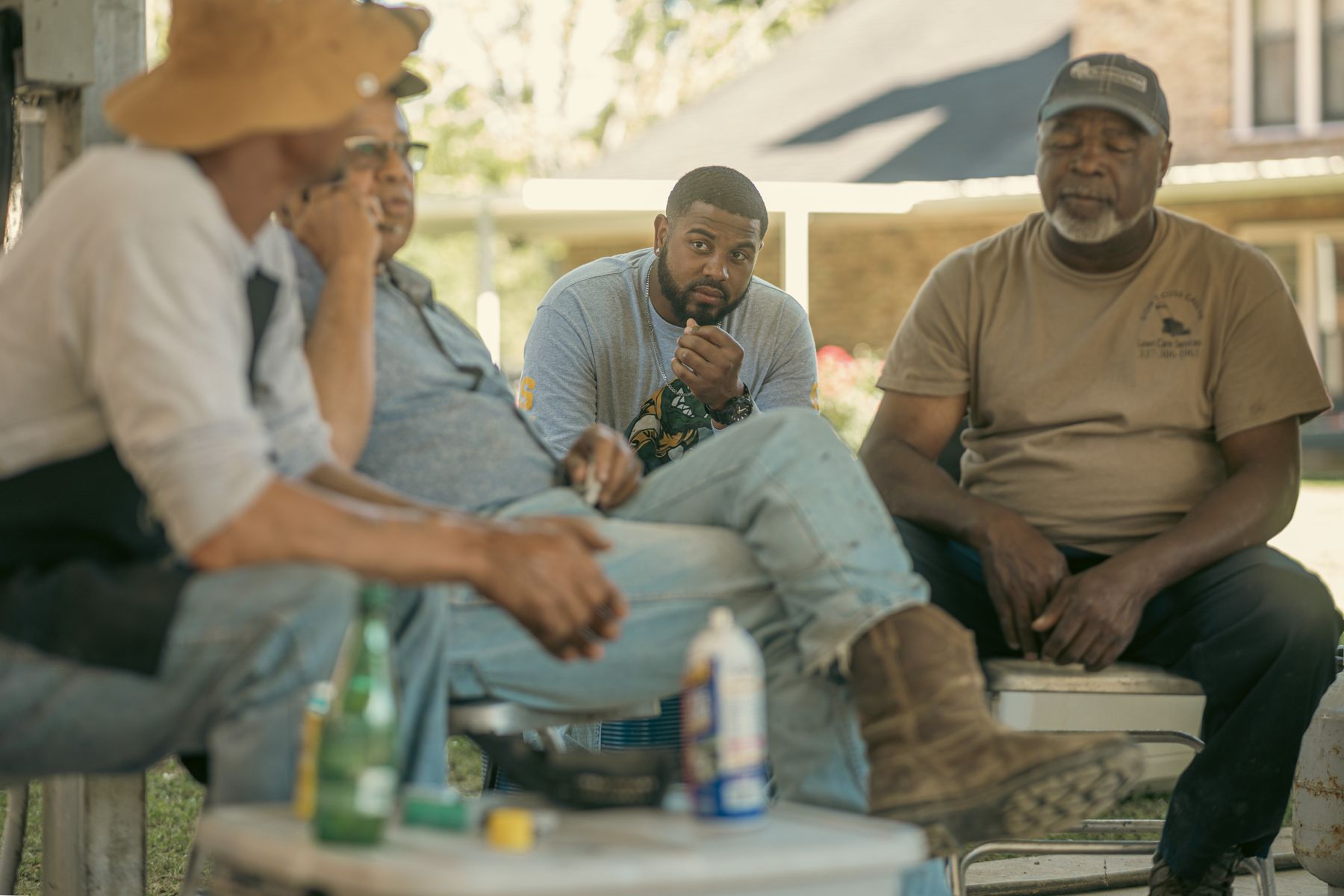 Cravins elders talking